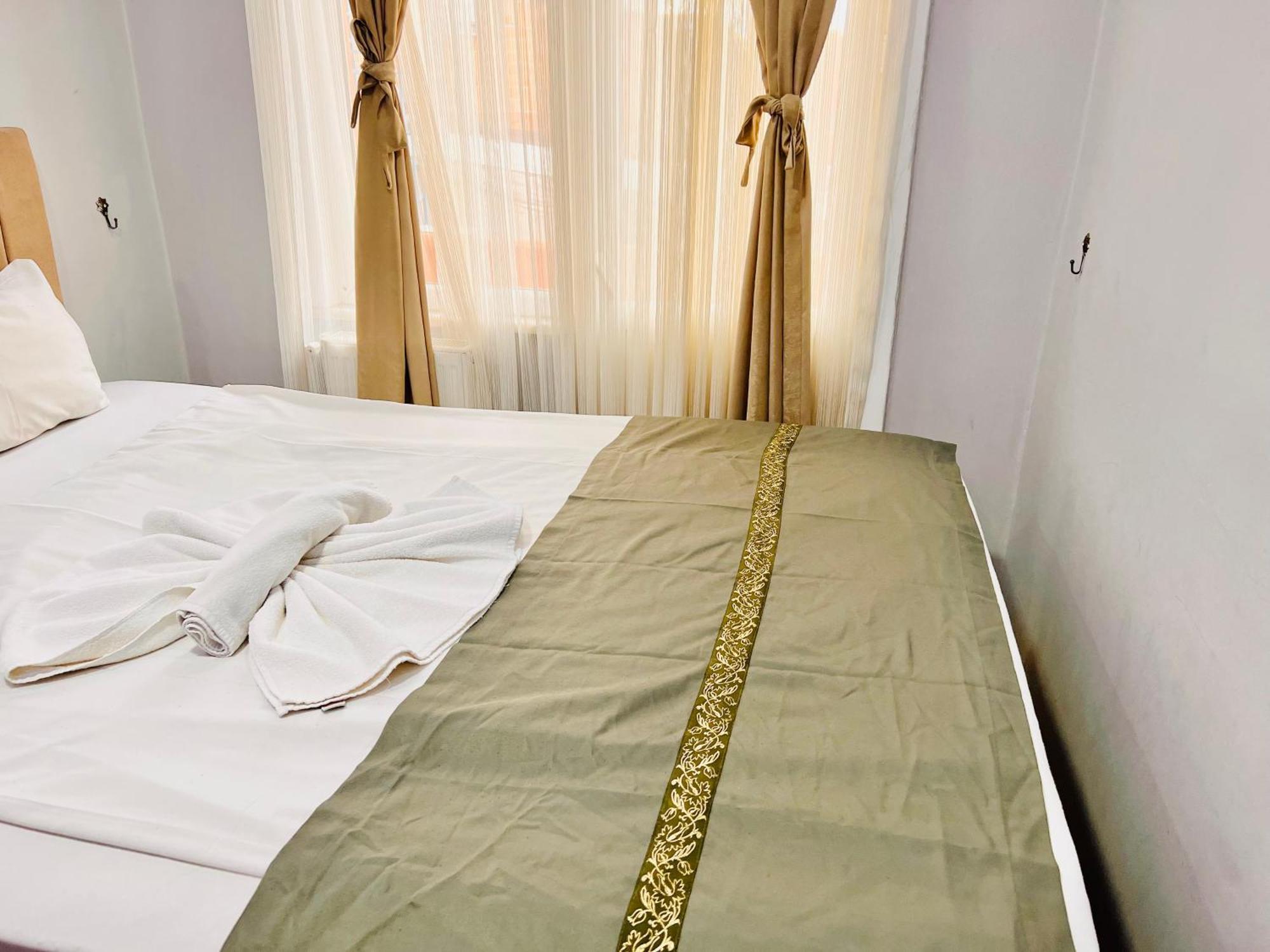 Otel Grand Sami Istanbul Exterior photo