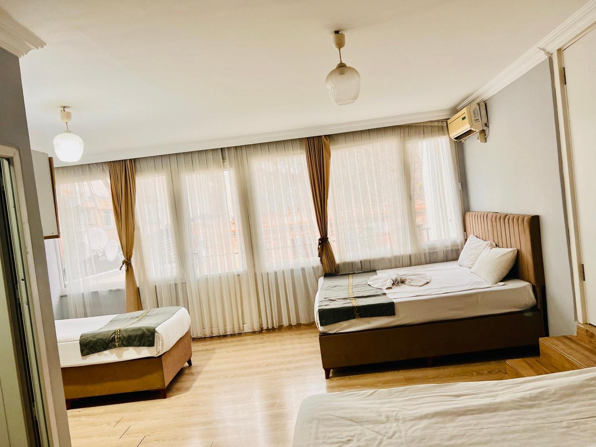 Otel Grand Sami Istanbul Exterior photo